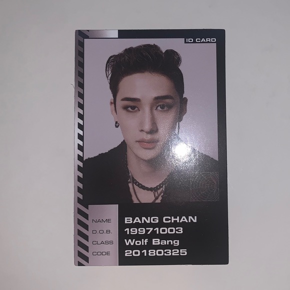 BANGCHAN ODDINARY OFFICIAL PHOTOCARD - Picture 1 of 2